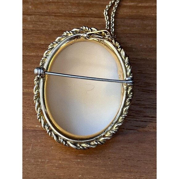 Antique MARBRO 12k GF Carved Shell Cameo Brooch Pendant twisted Rope Border 18”c - Picture 9 of 12